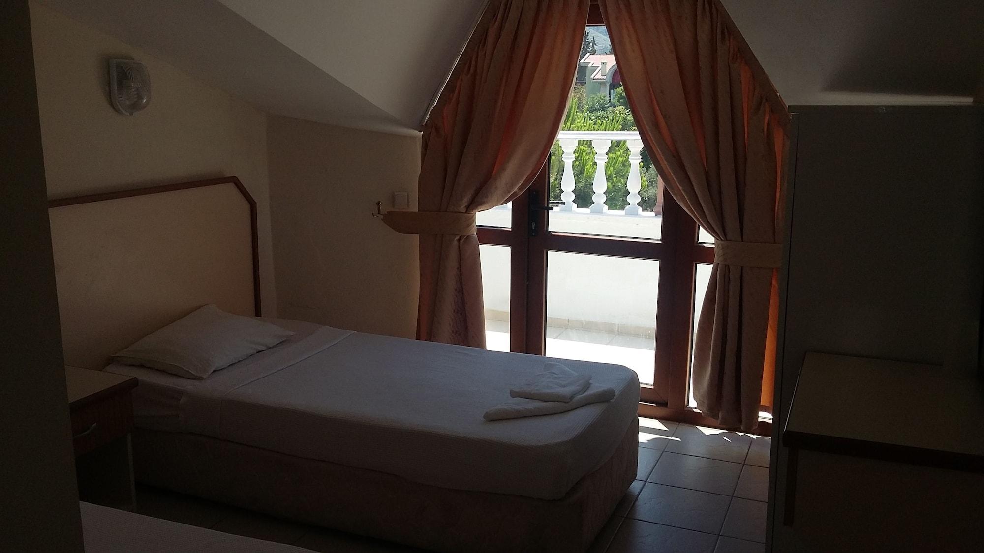 Unver Hotel Marmaris Exterior foto