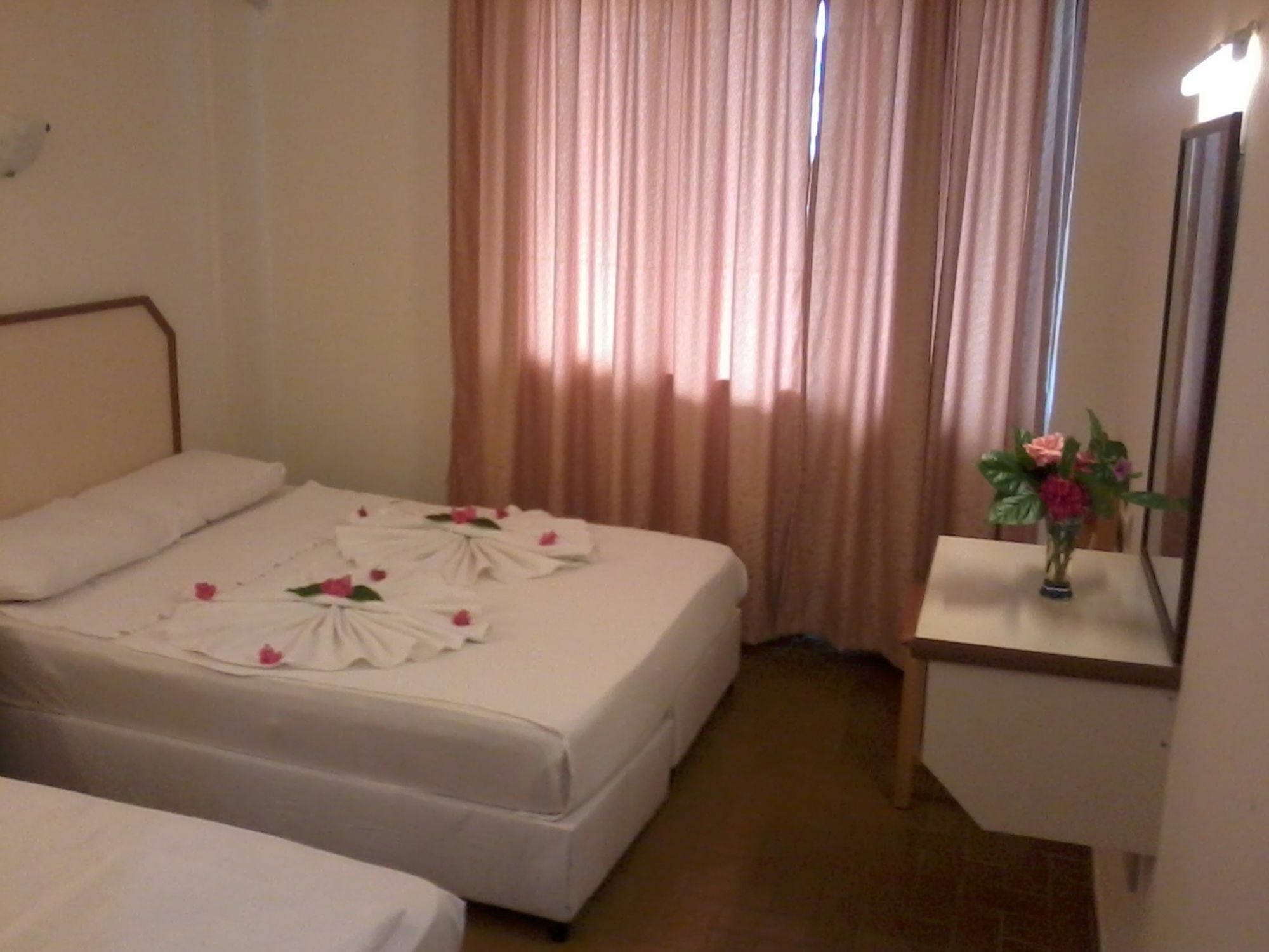 Unver Hotel Marmaris Exterior foto